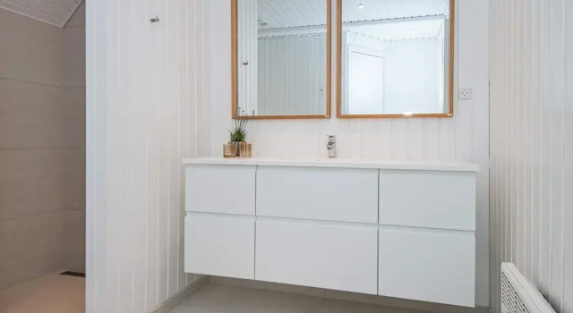 Cozy Holiday Home in Henne With Whirlpool, Book Hotel 3-stjernede hoteller i Henne, 3*