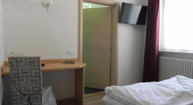 Двухместный номер Economy Sole Levante