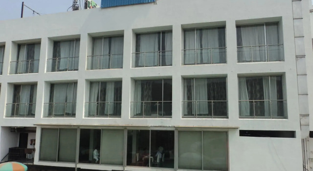 Royal Hills Vasai - Thane, Забронировать Отель Отели штата Махараштры 3 звезды, 3*