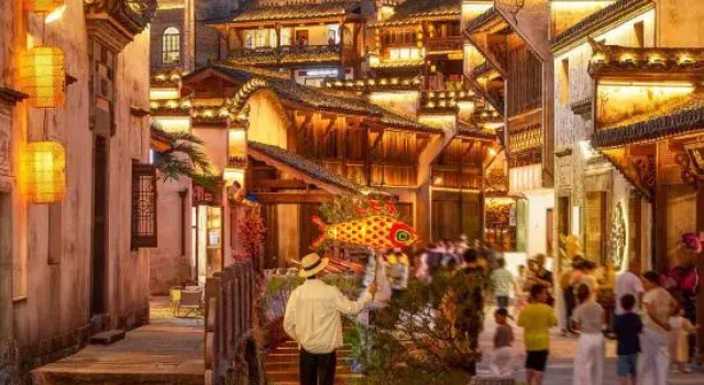 Wuyuan Hanyi Homestay (Xiangao Ancient City), Prenota Hotel Shangrao Jiangxi