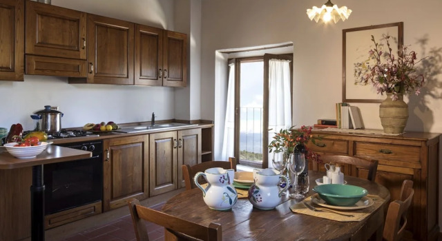 Апартаменты Classic Pleasant Apartment with Swimming Pool,Garden,BBQ, Parking