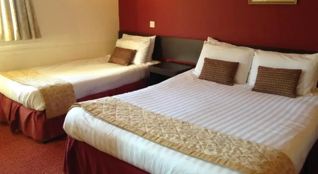 Семейный номер Standard Highlander Hotel ‘A Bespoke Hotel’