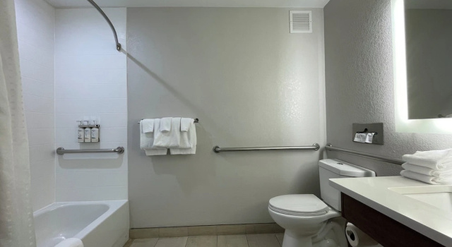 Двухместный номер Standard Holiday Inn Express & Suites Chattanooga East Ridge by IHG