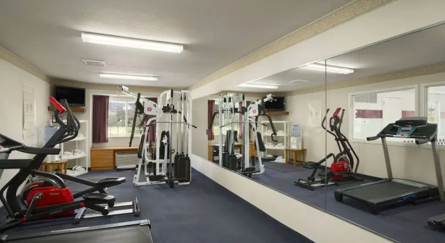 Ramada Limited and Suites Bloomington, 예약 호텔 블루밍턴 일리노이