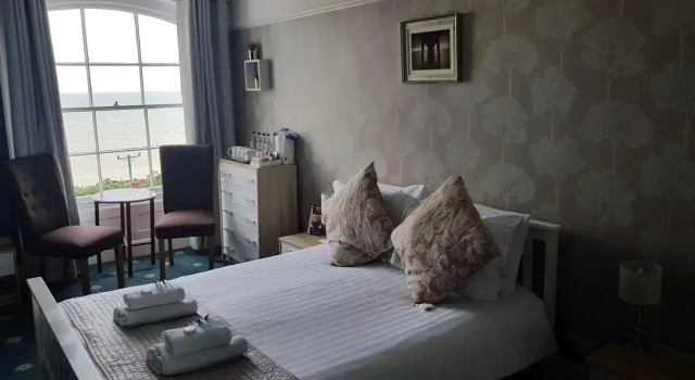 Waterfront Hotel