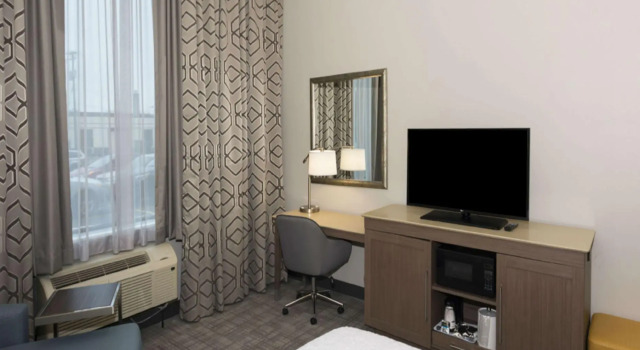 Двухместный номер Standard Hampton Inn and Suites Minneapolis University Area, MN