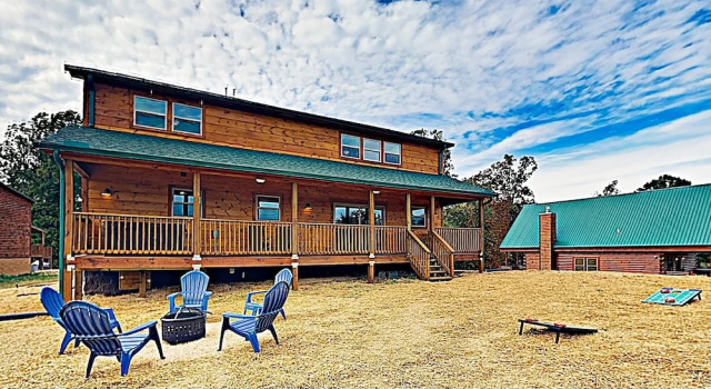 Smoky Mountain Basecamp: 2 Luxe S W/ Hot Tubs 7 Bedroom Cabin, Забронировать Дом для отпуска Севьервилл Great Smoky Mountains National Park