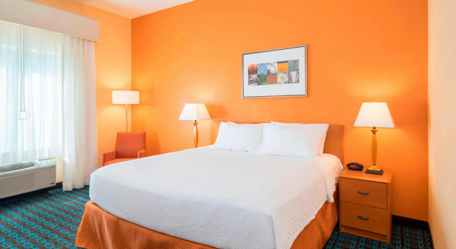 Fairfield Inn & Suites State College, Rezerwuj Hotel State College Pensylwania
