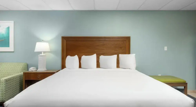 Номер Standard Beachside Resort Panama City Beach