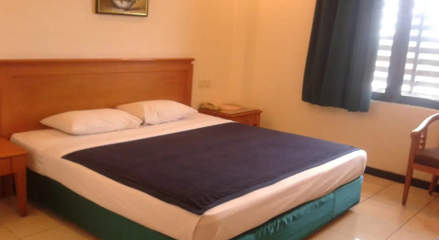 Hotel Fortuna, Book Hotel 3-Star Hotels in East Java, 3*