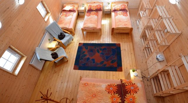 Bedroom Farmhouse by the Woods, Забронировать Дом для отпуска Коттеджи Czech central mountains, Коттедж