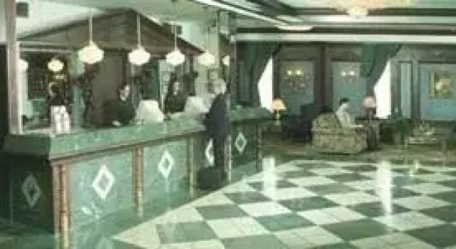 Hotel Courtenay Bay, Забронировать Отель Отели River Valley с бассейном, Бассейн
