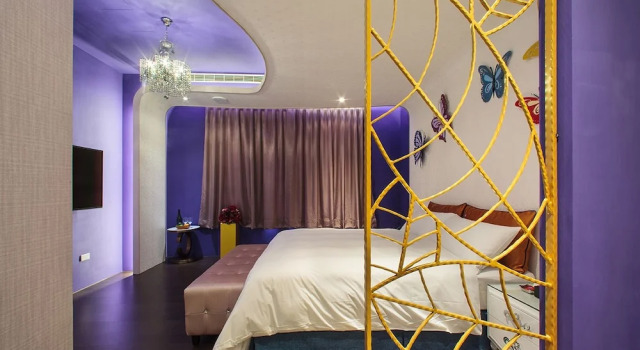 Двухместный люкс Chen He Motel