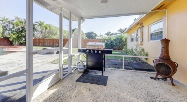 Grill & Games! Family Home, 3 Mi to Pompano Beach, Rezerwuj Dom wakacyjny Hotele w Broward County z parkingiem, Parking