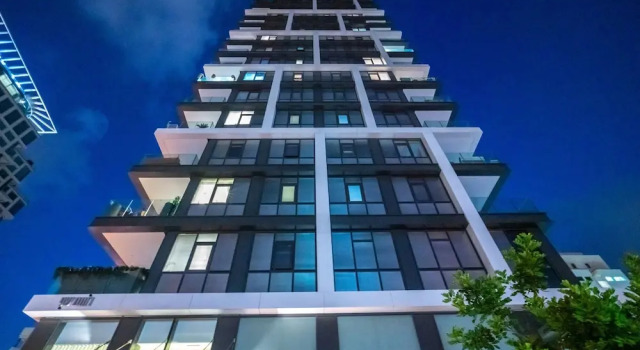 Luxury Beachfront Apartment by Airsuite, Забронировать Апартаменты/квартира Отели Тель-Авива с парковкой, рядом с Пляж Иерусалим, Парковка
