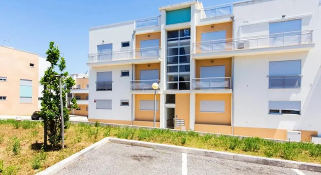 House With 3 Bedrooms in Alcobaça, With Wonderful Mountain View, Furni, Rezervovat Hotel Hotely v Oeste s parkováním, Parkování