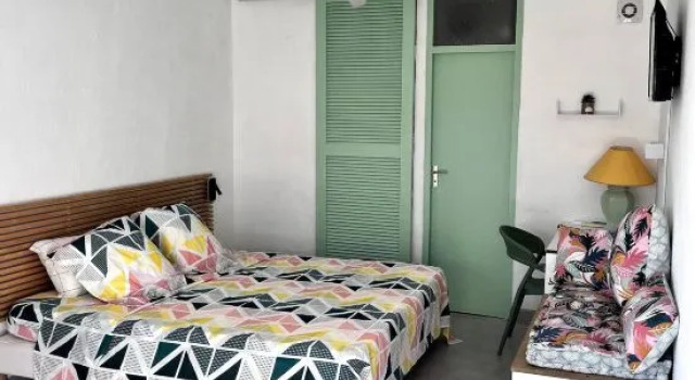 Charming Studio Apartment in Le Gosier, Guadeloupe, Book Lejlighed Le Gosier Grande-Terre