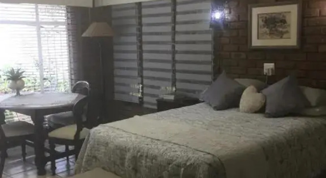 Номер Deluxe White River B & B