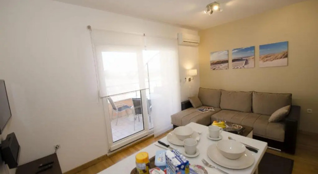 Apartment Mala, Rezerwuj Apartament Hotele w Split-Dalmatia County z parkingiem, Parking