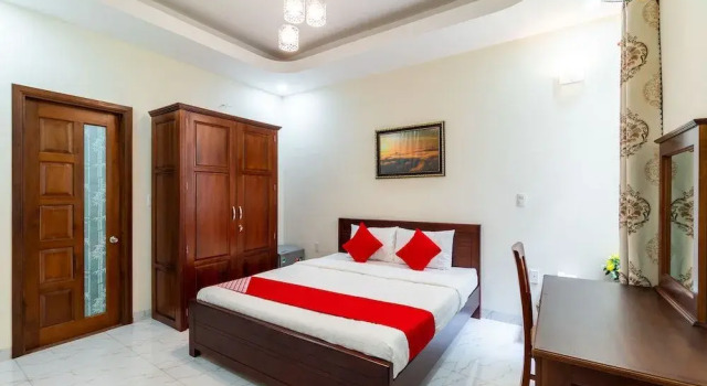 Oyo 222 Queen Hotel, Забронировать Отель Отели Кау Гиай с парковкой, Парковка