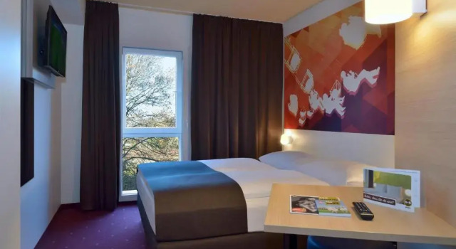 Одноместный номер Standard B&B Hotel Stuttgart-Bad Cannstatt