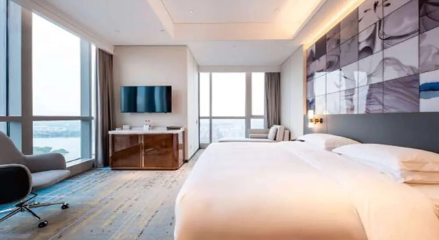 Двухместный номер Grand Wyndham Grand Suzhou Fenhu
