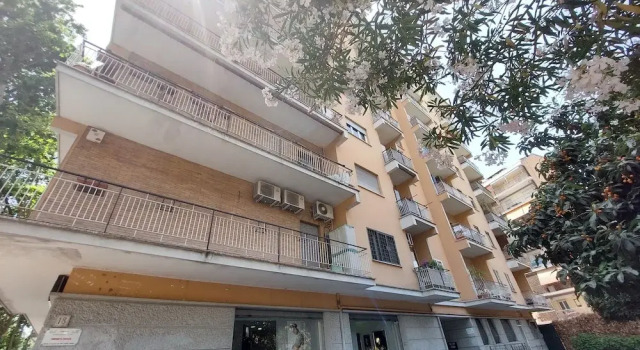 Oderisi Da Gubbio 18, Varaa Hotelli Portuense Rooma