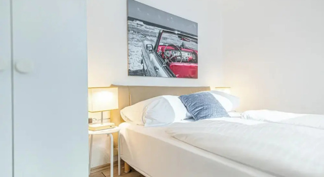 Family 2 Apts for 6P Stadthalle Area, Prenota Appartamento Vienna Austria