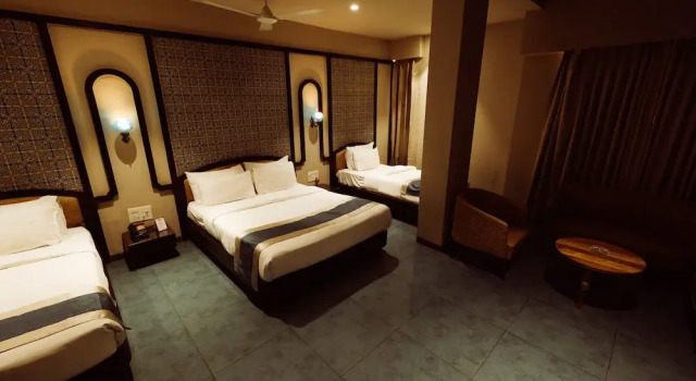 Hotel Brij Residency