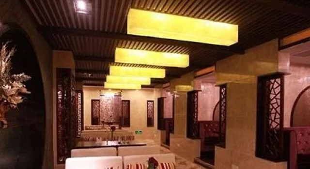 Chiang Nan Li Yang Hotel, Rezerwuj Hotel Hotele 4-gwiazdkowe w Jilin, 4*