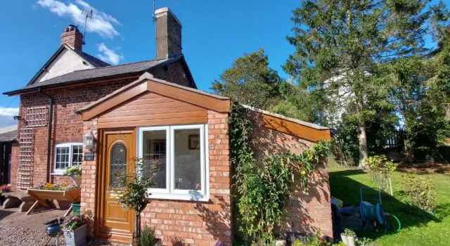 Коттедж Saughall Mill Farm Cottage