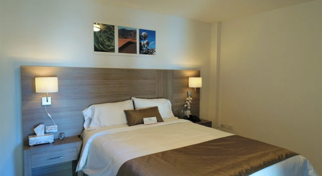 Номер Standard California Comfort & Suites