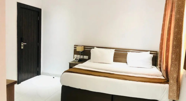 Номер Deluxe Tillz Hotels