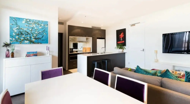 Modern 1 Bedroom Apartment in Richmond