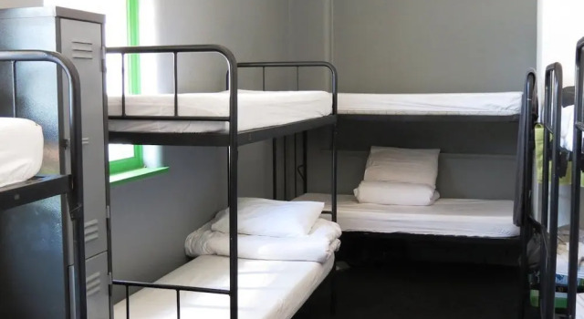 Кровать в общем номере (мужской номер) Riverlodge Backpackers