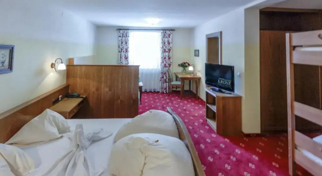 Полулюкс Hotel Krone Tirol