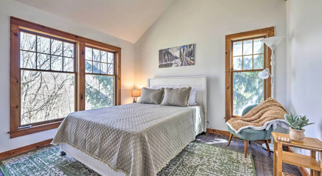 Апартаменты Pocono Retreat, 1 Mi to State Park & Ski Access!