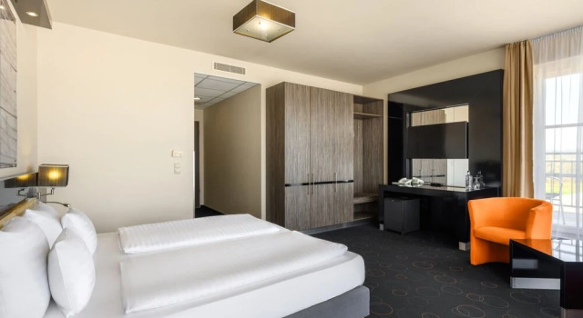 Номер Superior Gotthard Therme Hotel