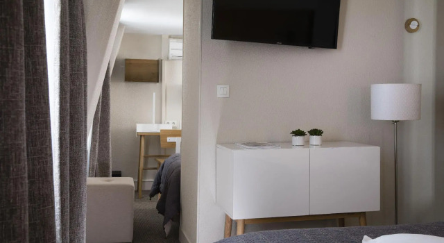 Трёхместный номер Standard Hotel dEspagne