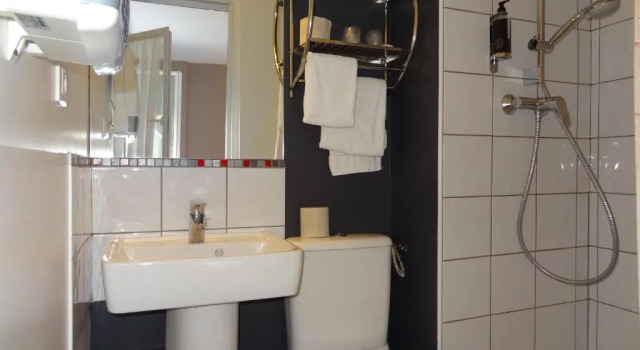 Номер Standard CitHotel de la Marne