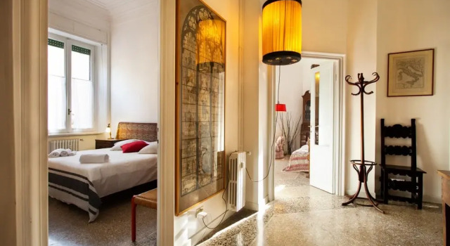 Wanderlust, 3 Bedroom Air Conditioned Apartment in Trastevere, Забронировать Апартаменты/квартира Трастевере Рим, рядом с Площадь Кампо-деи-Фиори