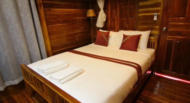 Бунгало Deluxe Imsuk Homestay Chiang Rai