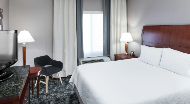 Hilton Garden Inn Lake Forest Mettawa, Rezerwuj Hotel Hotele SPA w Illinois, SPA