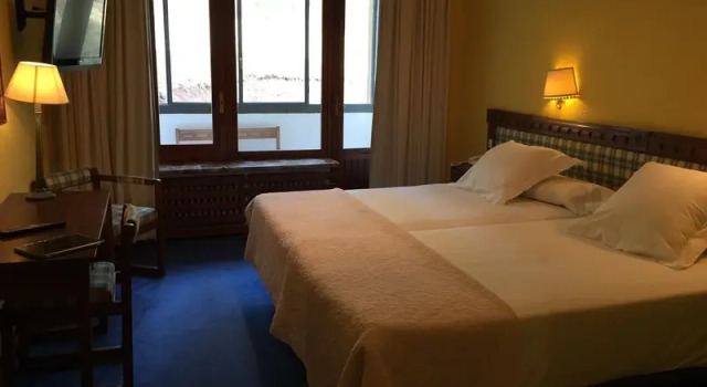 Номер Standard Hotel Edelweiss Candanchú