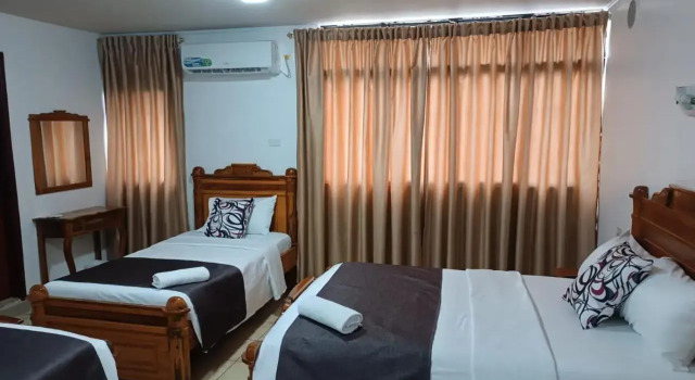 Hostal Bicentenario, Book Hotel Cheap Hotels in Guayas