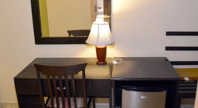 Jasmine Inn, Rezervovat Hotel G-8 Sector Islámábád, poblíž The Centaurus Mall