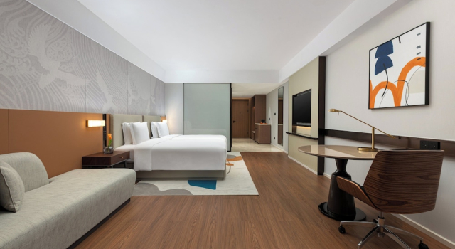 Четырёхместный номер Standard Crowne Plaza Xiangyang Fuchun Lakeside