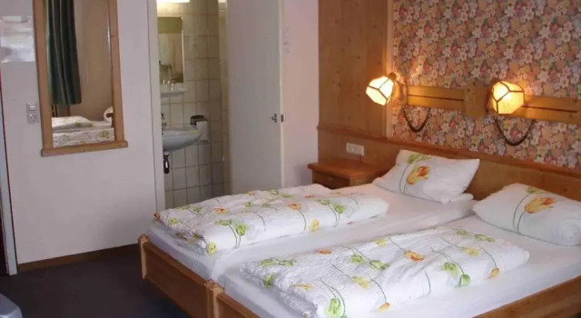 Трёхместный номер Comfort Hotel Bürgerhof