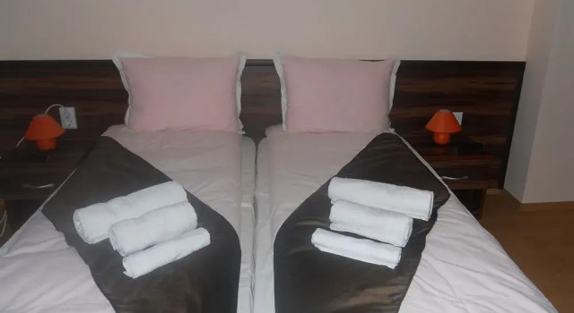 Family Hotel Sans Souci, Rezervovat Hotel Hotely v Chernomorec se snídaní, Snídaně