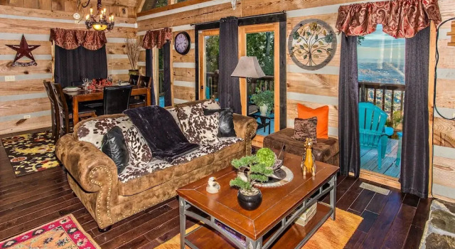 Eagle's View - 1 Br cabin by RedAwning, Забронировать Дом для отпуска Виллы Пиджен-Фордж, рядом с Американские горки Смоки-Маунтин, Вилла